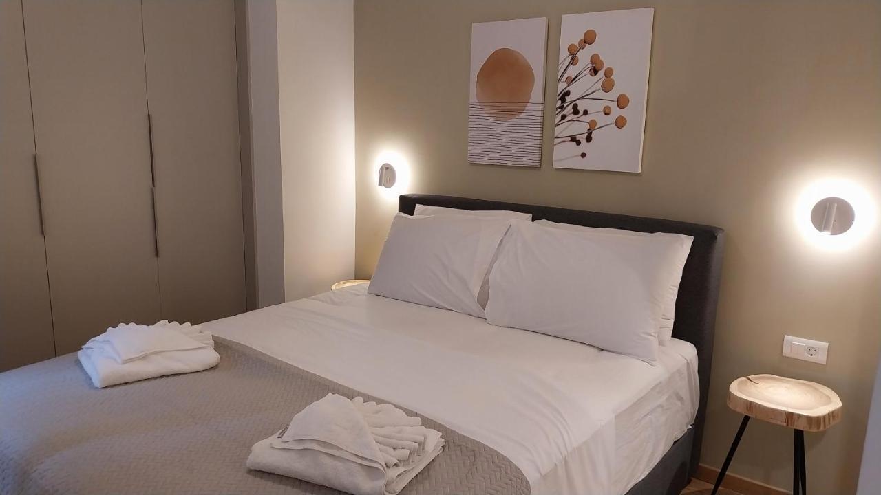 Uni Island - City Heart Suites Heraklion  Ngoại thất bức ảnh