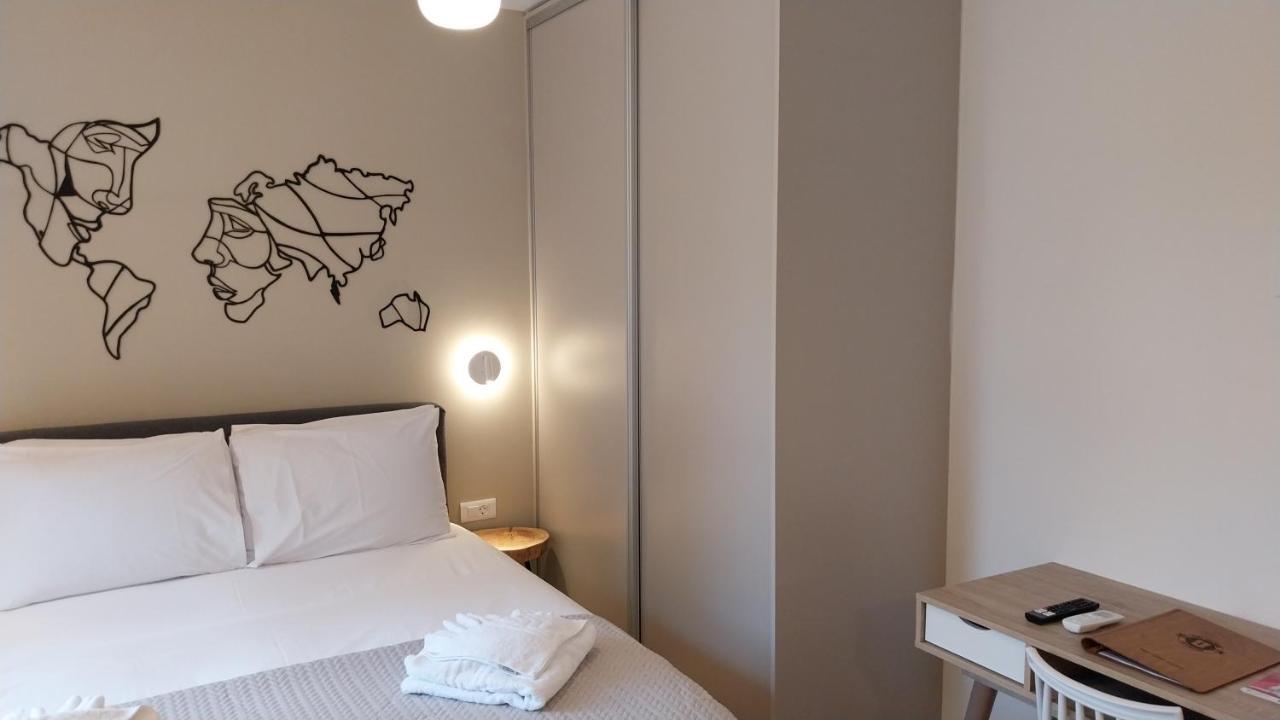 Uni Island - City Heart Suites Heraklion  Ngoại thất bức ảnh