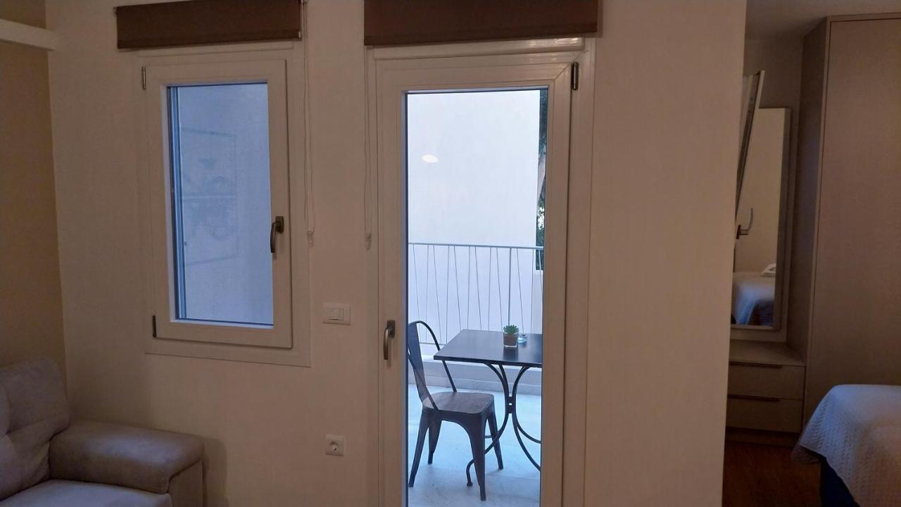 Uni Island - City Heart Suites Heraklion  Ngoại thất bức ảnh