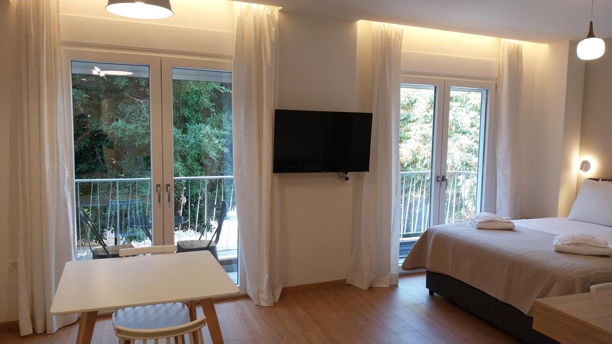 Uni Island - City Heart Suites Heraklion  Ngoại thất bức ảnh